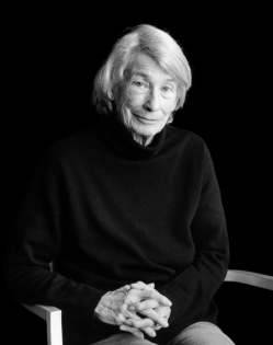 Mary Oliver Poets Picture